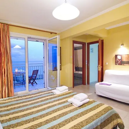 Vila Skala Sleeps 6 *