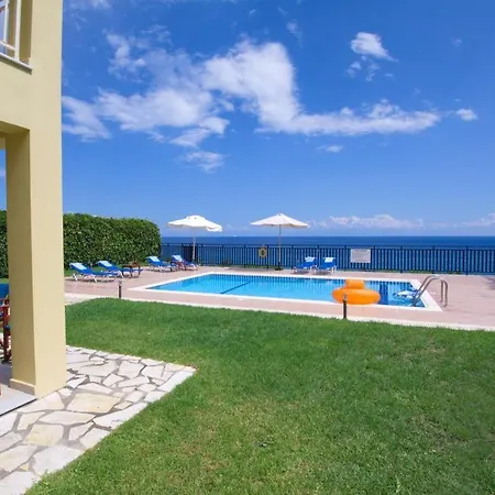 Skala Sleeps 6 Spathíon