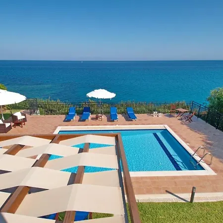 Skala Sleeps 6 Willa Spathíon